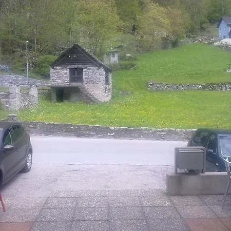 Ristorante Garni Lavizzara * Sornico